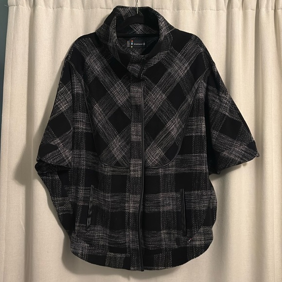 Smartwool Aspen Grove Plaid Poncho Jacket XL gray merino wool black - Picture 4 of 16